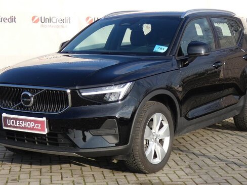 Volvo XC40 SUV 2,0 l 120 kw