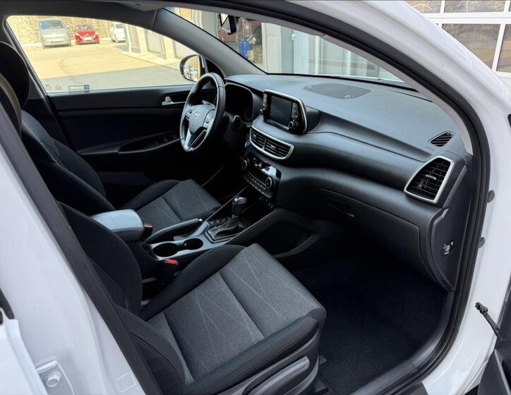 Hyundai Tucson SUV / Terénní 1,6 l 100 kw