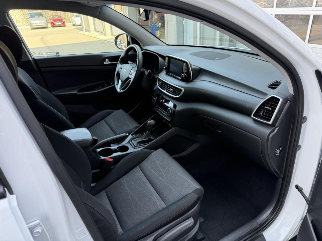 Hyundai Tucson SUV / Terénní 1,6 l 100 kw