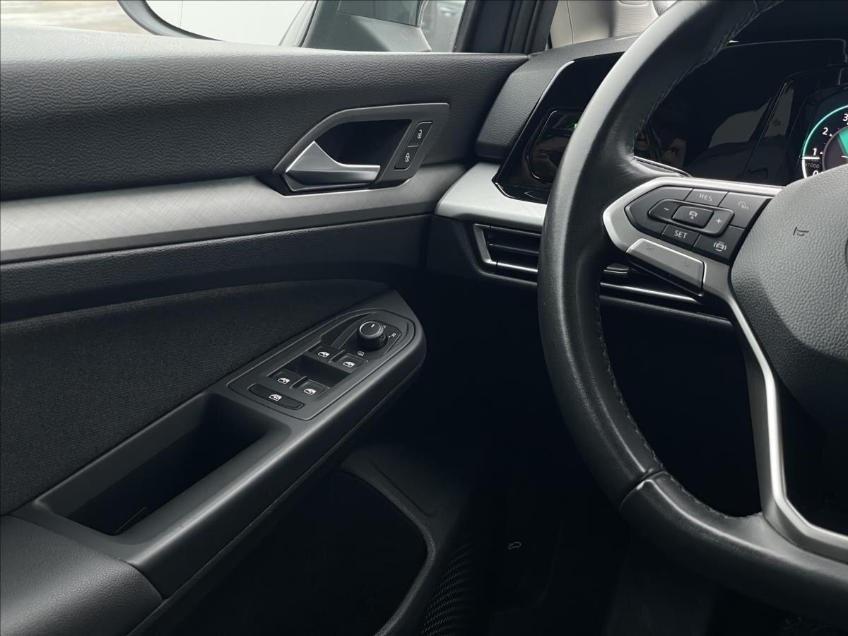 Volkswagen Golf Kombi 1,5 l 96 kw