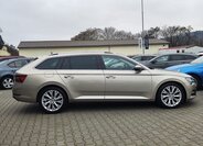 Škoda Superb 4