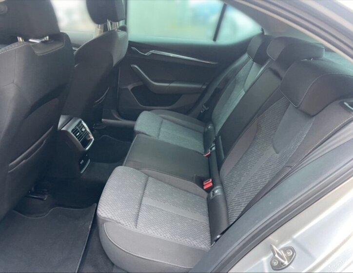 Škoda Octavia Liftback 2,0 l 85 kw