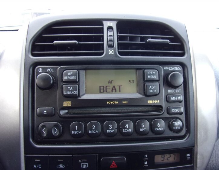 Toyota RAV4 Skříň 2,0 l 110 kw