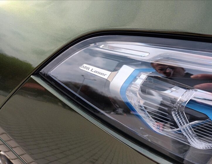 BMW X7 SUV / Terénní 4,4 l 390 kw