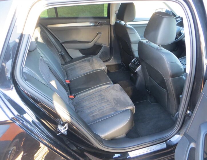 Škoda Superb Kombi 2,0 l 110 kw