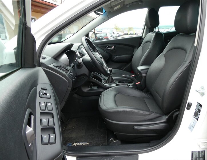Hyundai ix35 SUV / Terénní 1,6 l 99 kw
