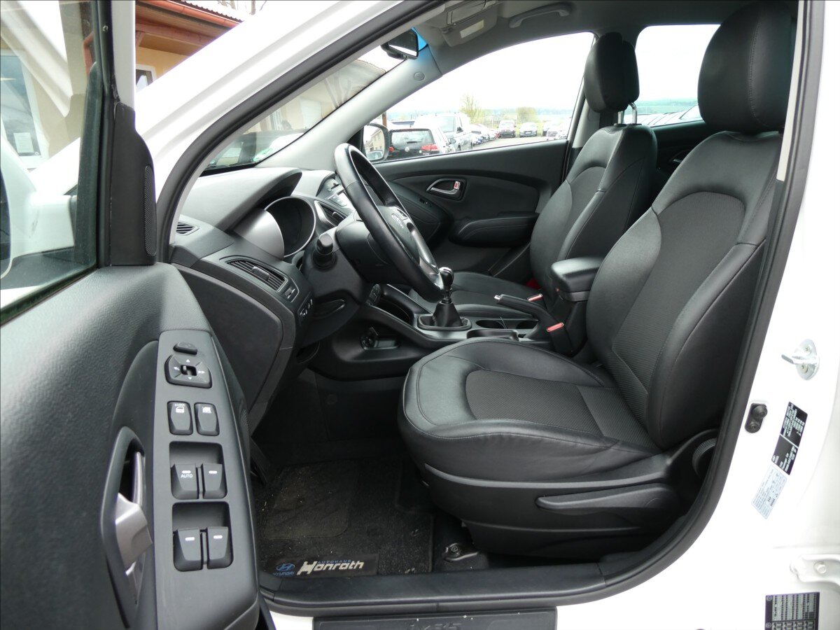 Hyundai ix35 SUV / Terénní 1,6 l 99 kw