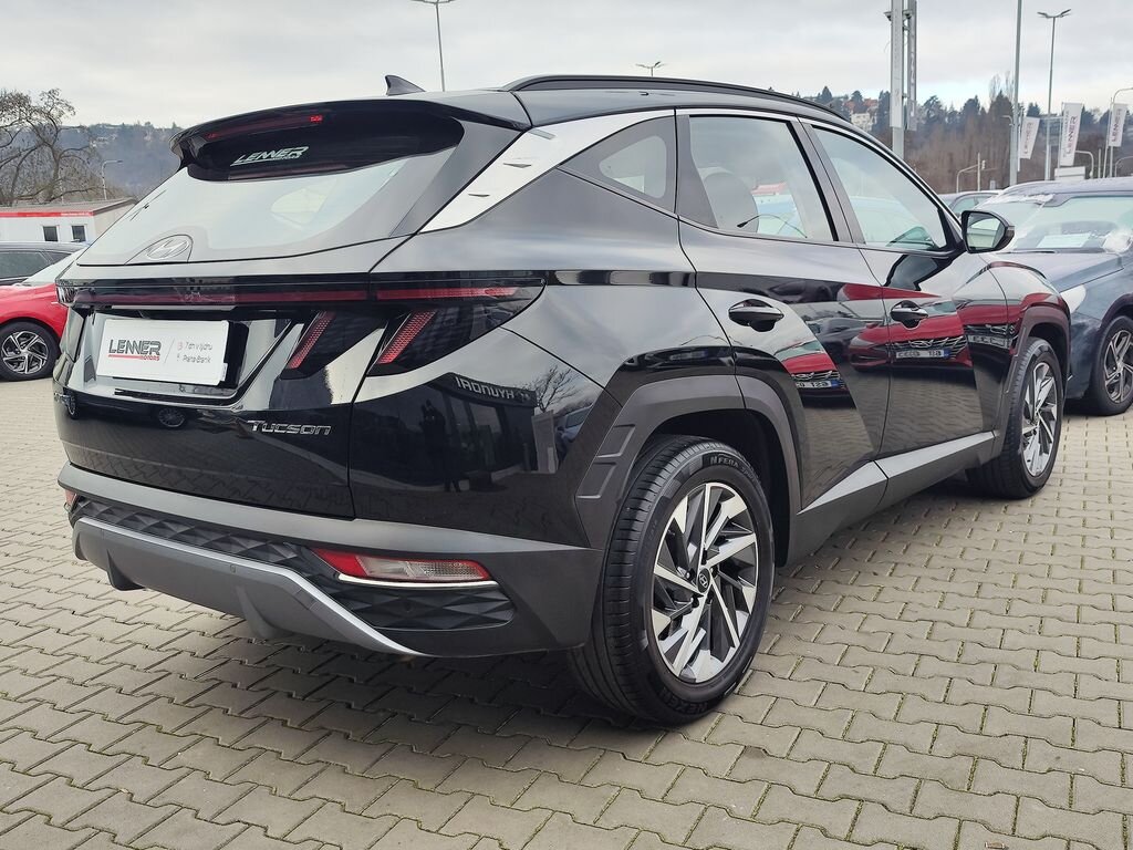 Hyundai Tucson SUV 1,6 l 110 kw