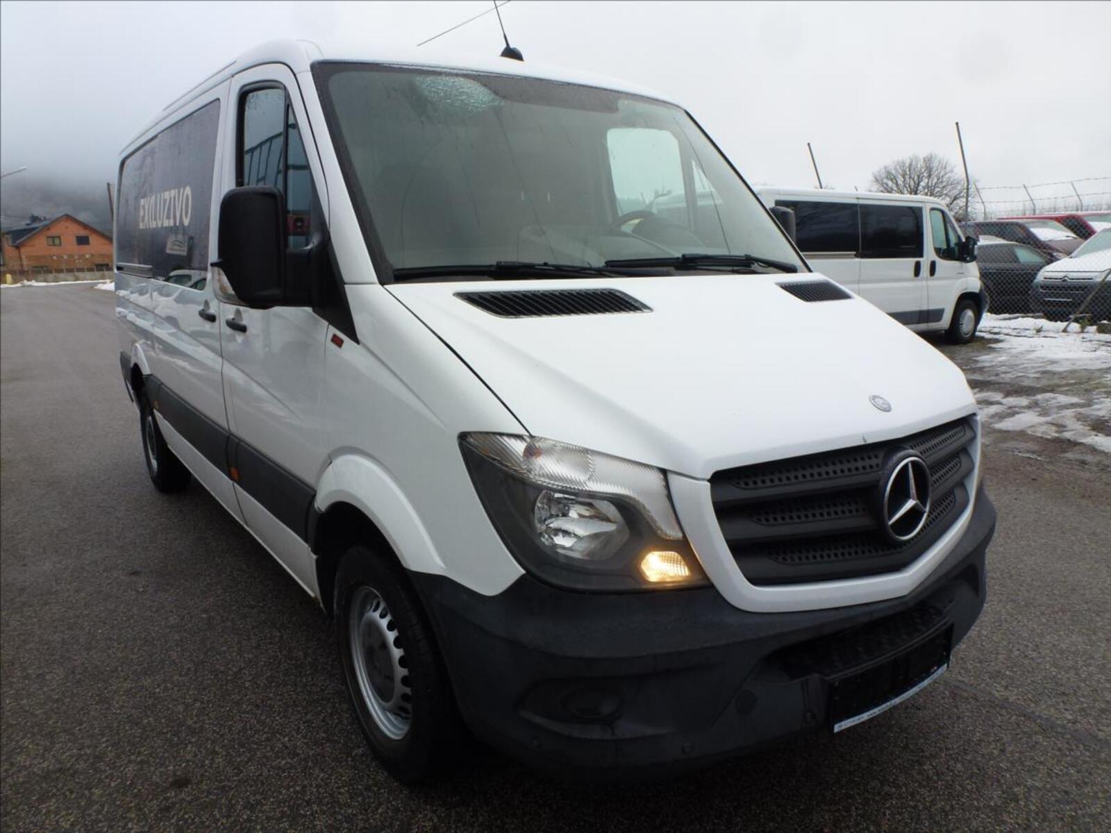 Mercedes-Benz Sprinter 5