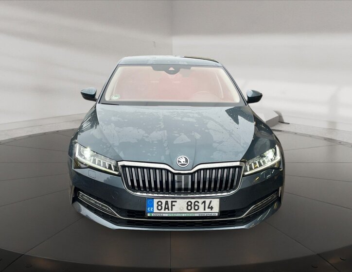Škoda Superb Liftback 2,0 l 110 kw