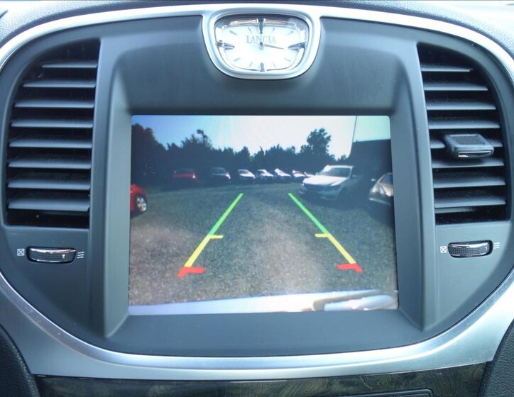 Lancia Thema Sedan 3,0 l 140 kw