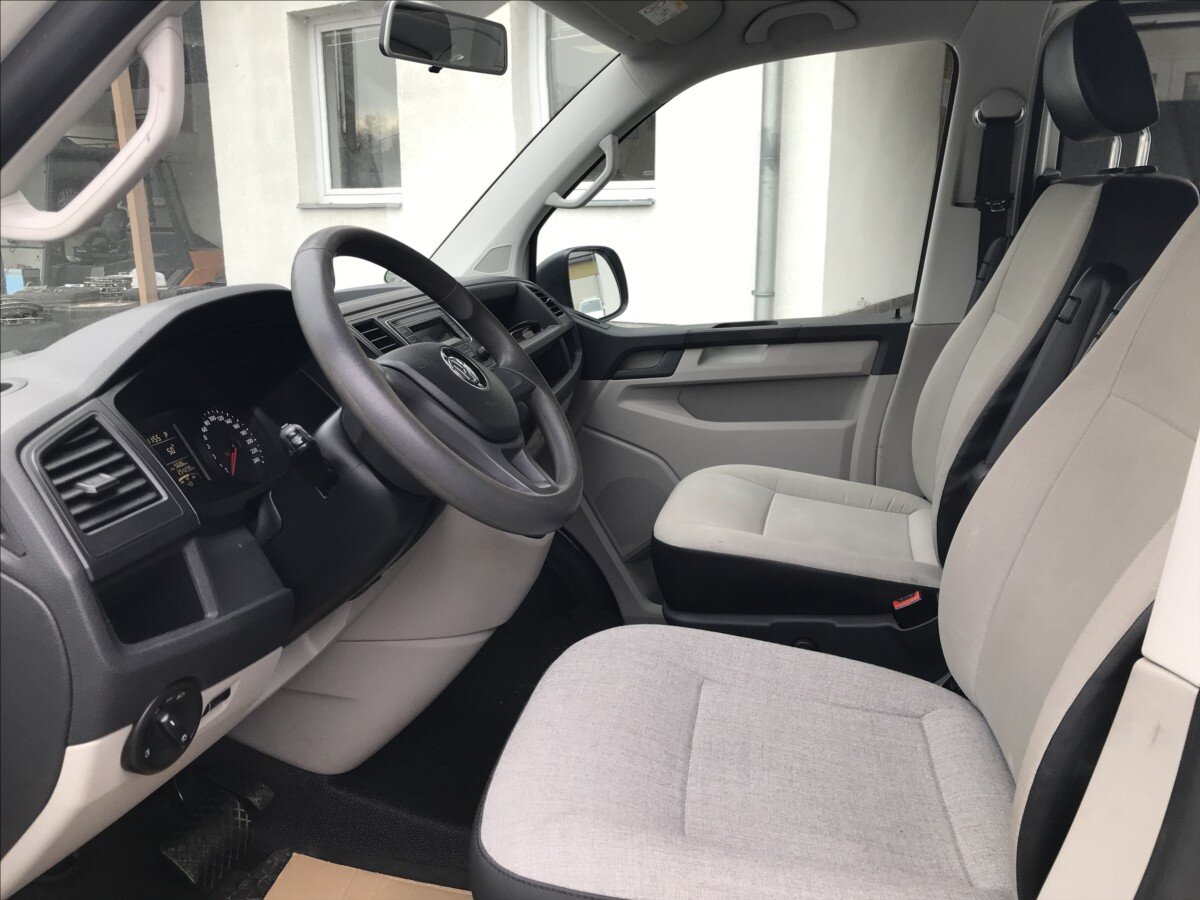 Volkswagen Transporter Kombi 2,0 l 110 kw