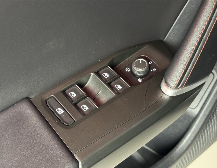 Seat Leon Kombi 1,4 l 150 kw