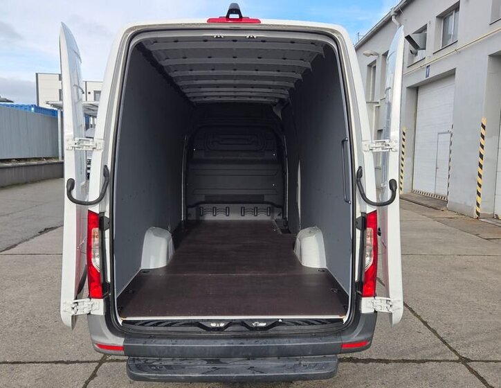 Mercedes-Benz Sprinter Skříň 2,0 l 125 kw