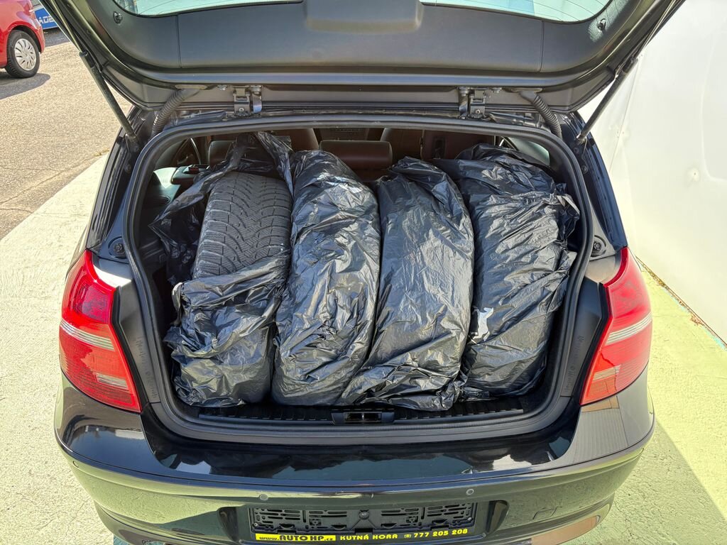 BMW Řada 1 Hatchback 1,6 l 90 kw