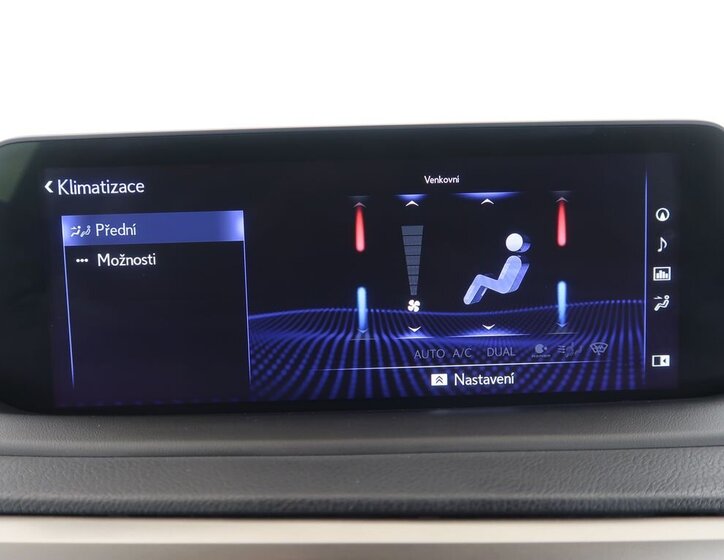 Lexus RX 300 SUV 2,0 l 175 kw