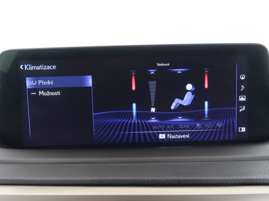 Lexus RX 300 SUV 2,0 l 175 kw