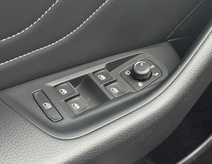 Volkswagen Passat Kombi 1,5 l 110 kw