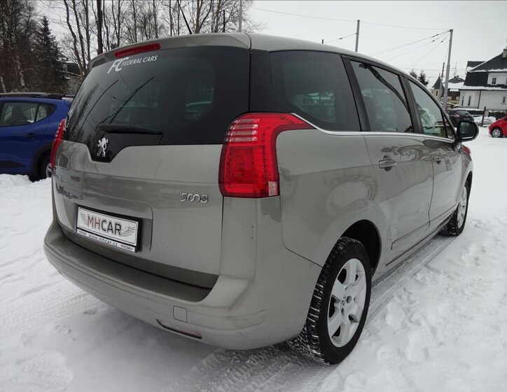 Peugeot 5008 MPV 1,6 l 115 kw