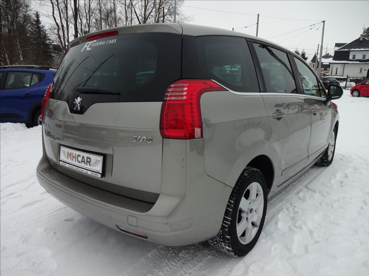 Peugeot 5008 MPV 1,6 l 115 kw