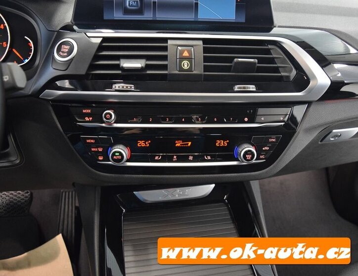 BMW X3 SUV 2,0 l 140 kw