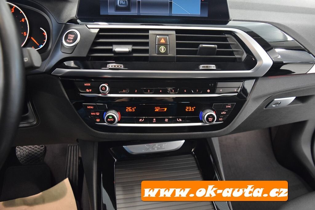 BMW X3 SUV 2,0 l 140 kw