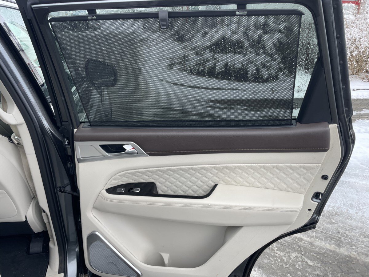 SsangYong Rexton Kombi 2,2 l 148 kw