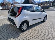 Toyota Aygo Hatchback 998,0 53 kw