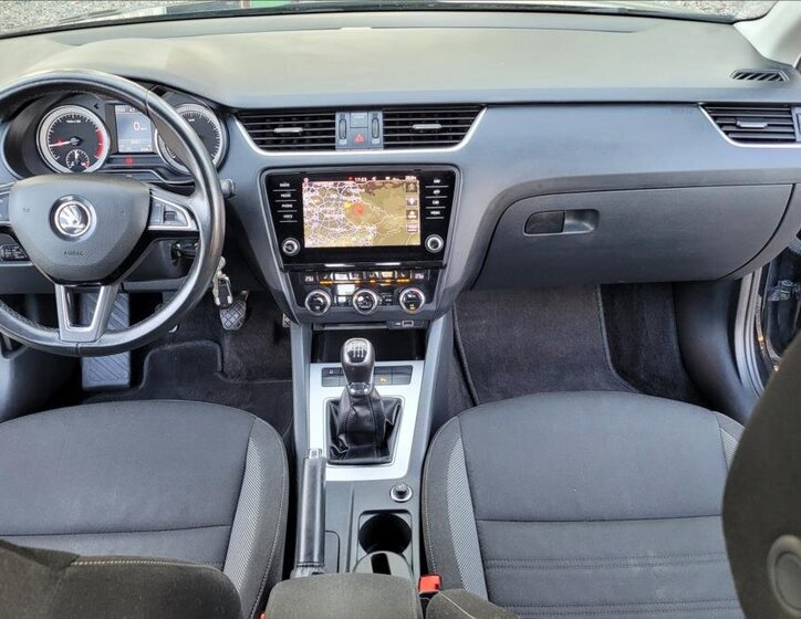 Škoda Octavia 19