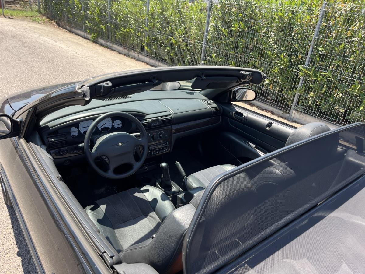 Chrysler Sebring Kabriolet 2,0 l 104 kw