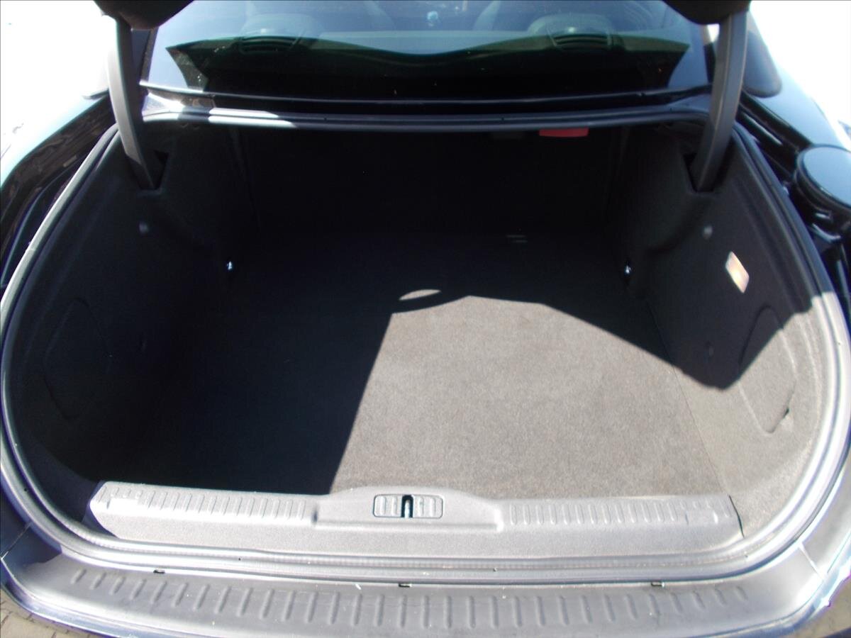 Peugeot RCZ Kupé 1,6 l 147 kw