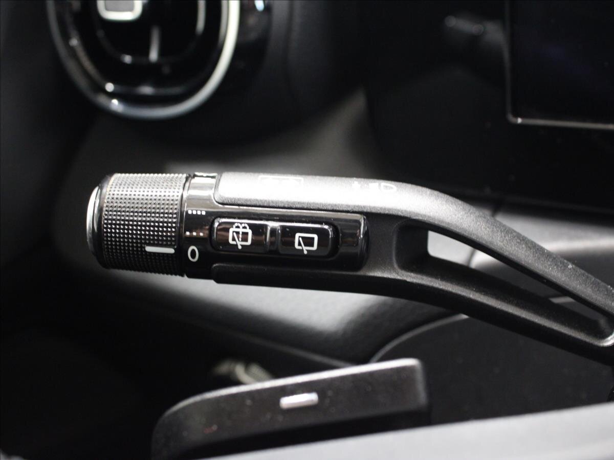 Mercedes-Benz Třídy C Kombi 2,0 l 120 kw