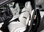 Ferrari Ostatní SUV 6,5 l 529 kw