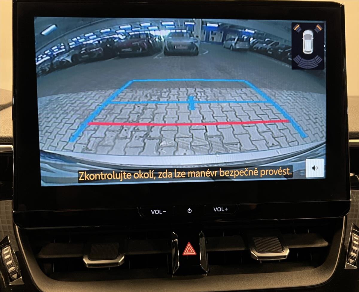 Toyota Corolla Kombi 2,0 l 112 kw