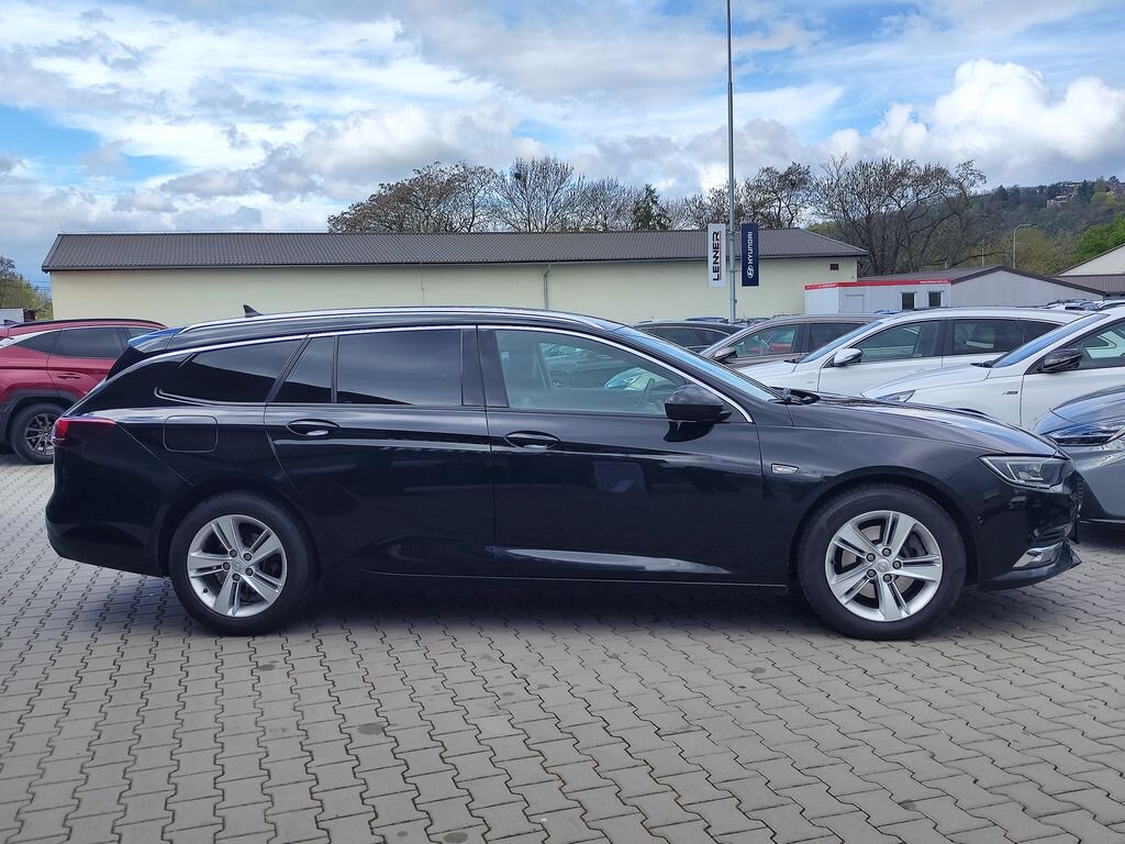 Opel Insignia Kombi 2,0 l 125 kw