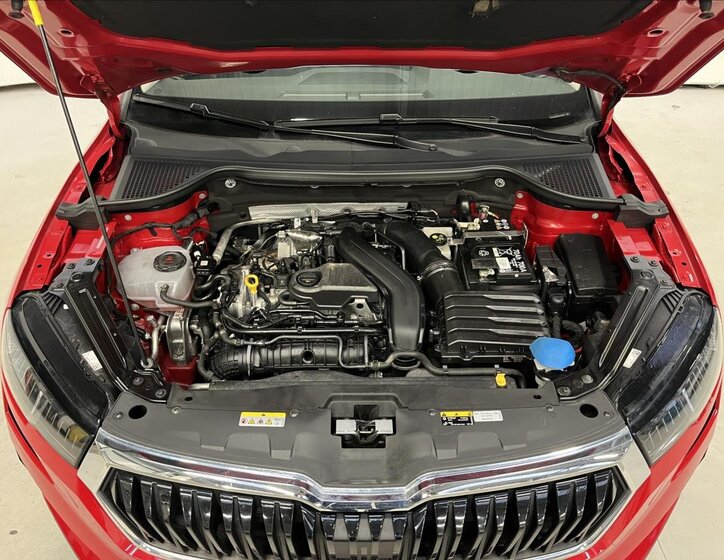 Škoda Karoq SUV 1,5 l 110 kw