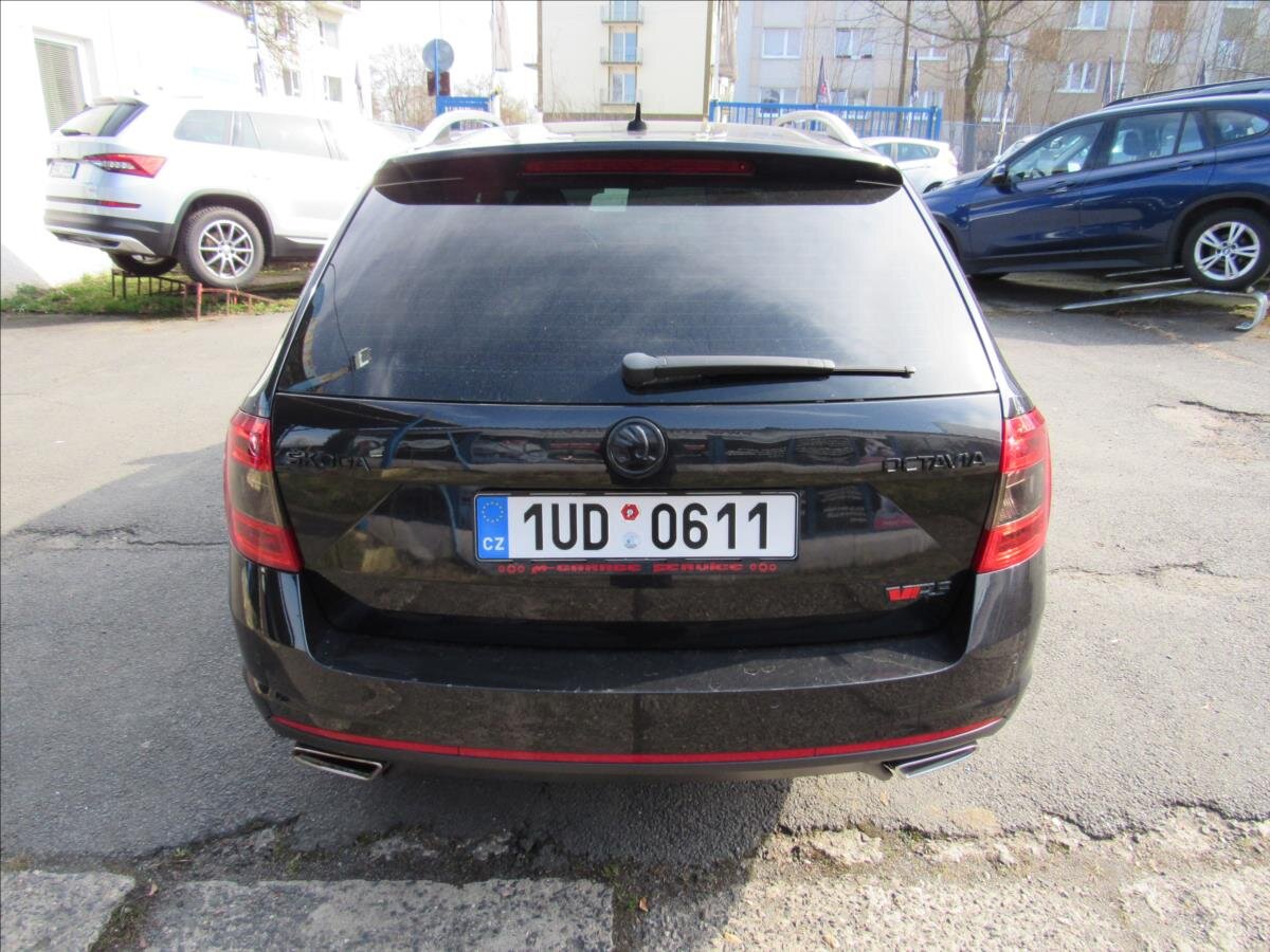 Škoda Octavia Kombi 2,0 l 135 kw