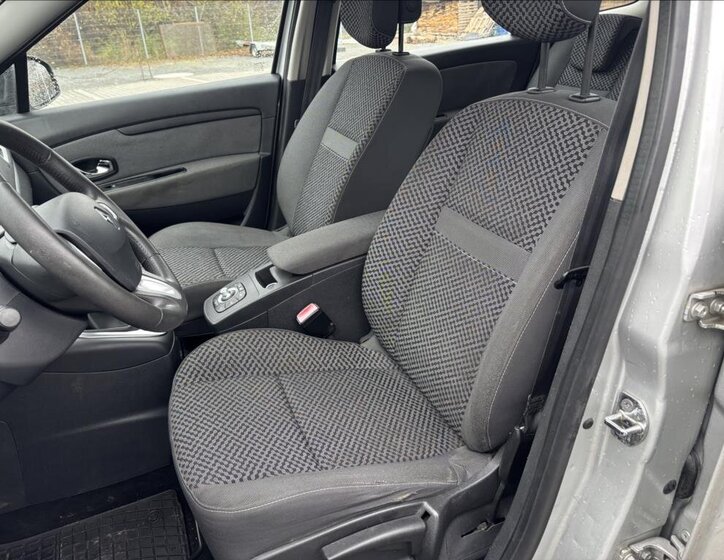 Renault Grand Scénic Kombi 1,5 l 81 kw