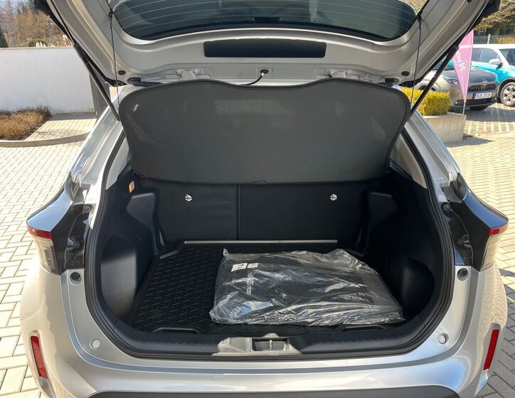 Toyota Yaris Cross SUV / Terénní 1,5 l 68 kw