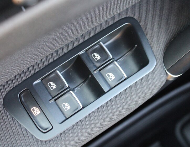 Volkswagen Golf Sportsvan MPV 1,4 l 110 kw