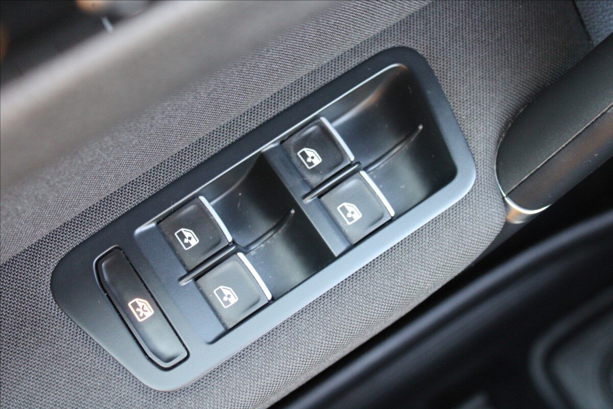 Volkswagen Golf Sportsvan MPV 1,4 l 110 kw