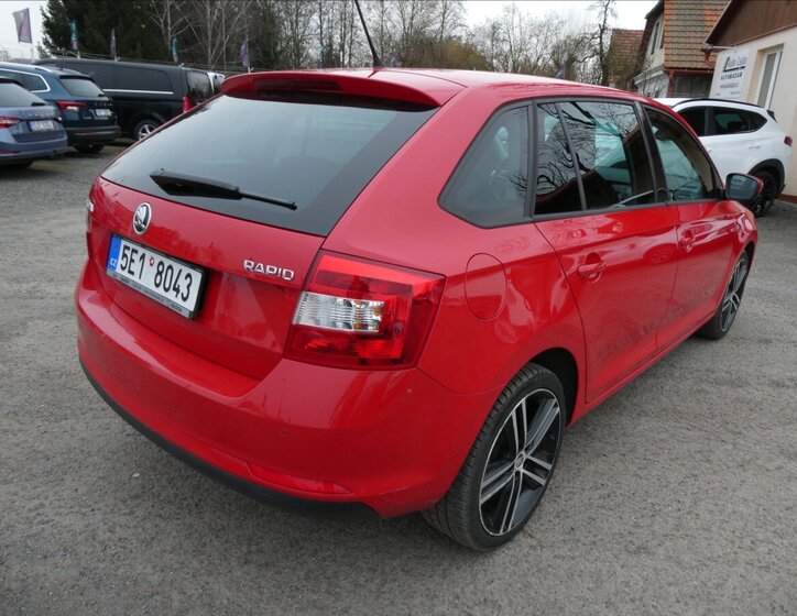 Škoda Rapid Hatchback 1,2 l 77 kw