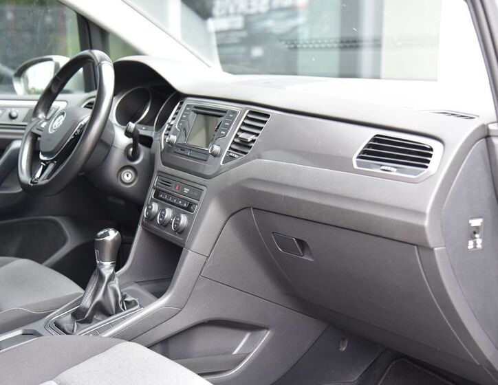 Volkswagen Golf Sportsvan 17