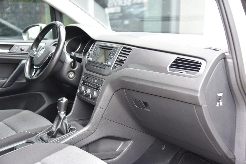 Volkswagen Golf Sportsvan