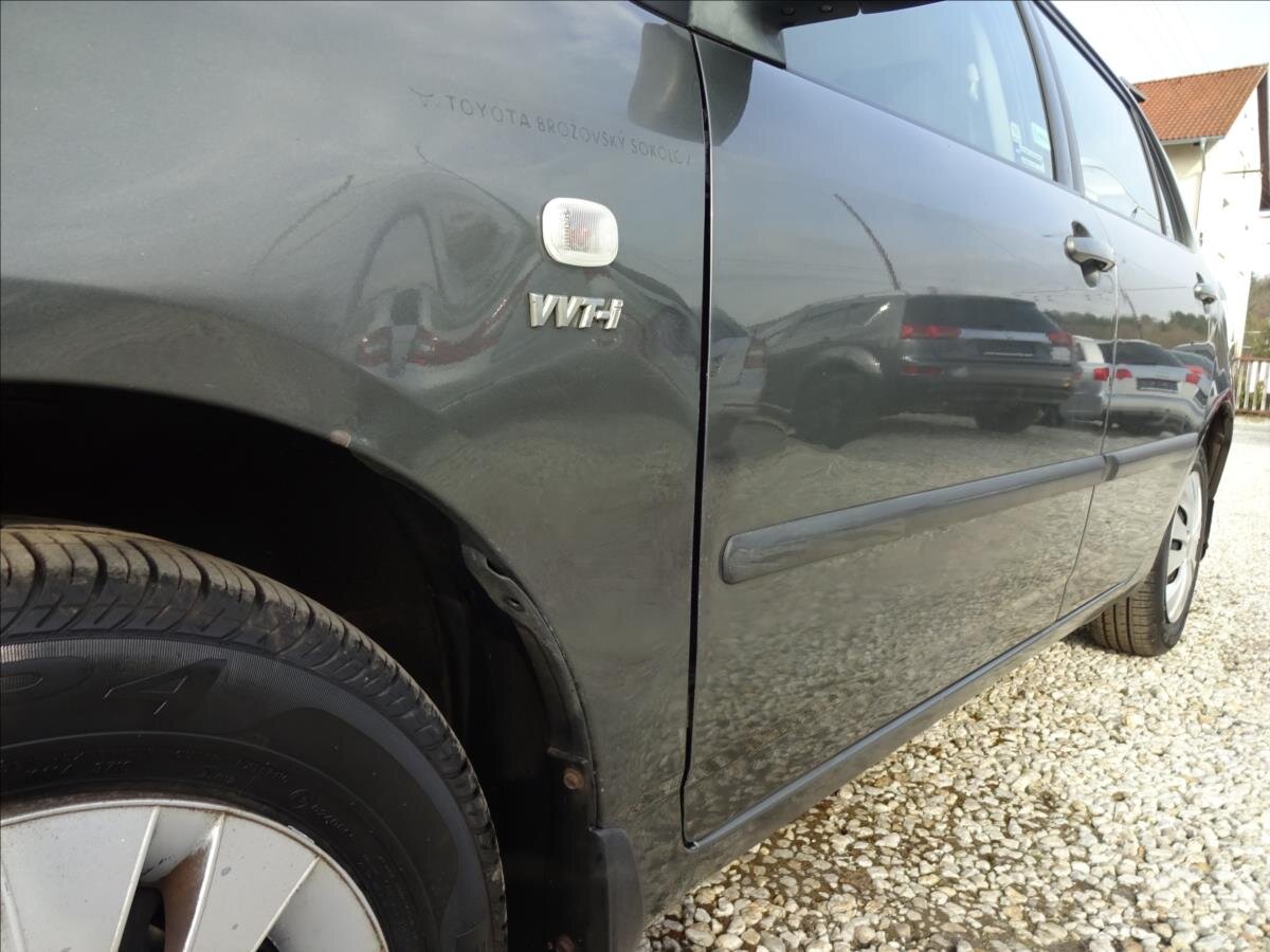 Toyota Corolla Hatchback 1,4 l 71 kw