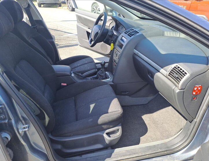 Peugeot 407 8