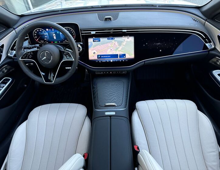 Mercedes-Benz Třídy E 10