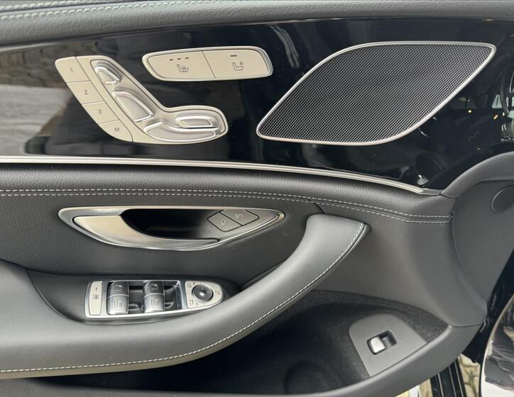 Mercedes-Benz AMG GT 5