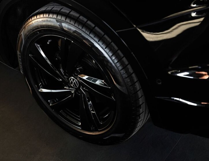 Volkswagen Touareg SUV / Terénní 3,0 l 210 kw