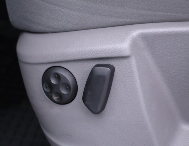 Seat Alhambra MPV 2,0 l 103 kw